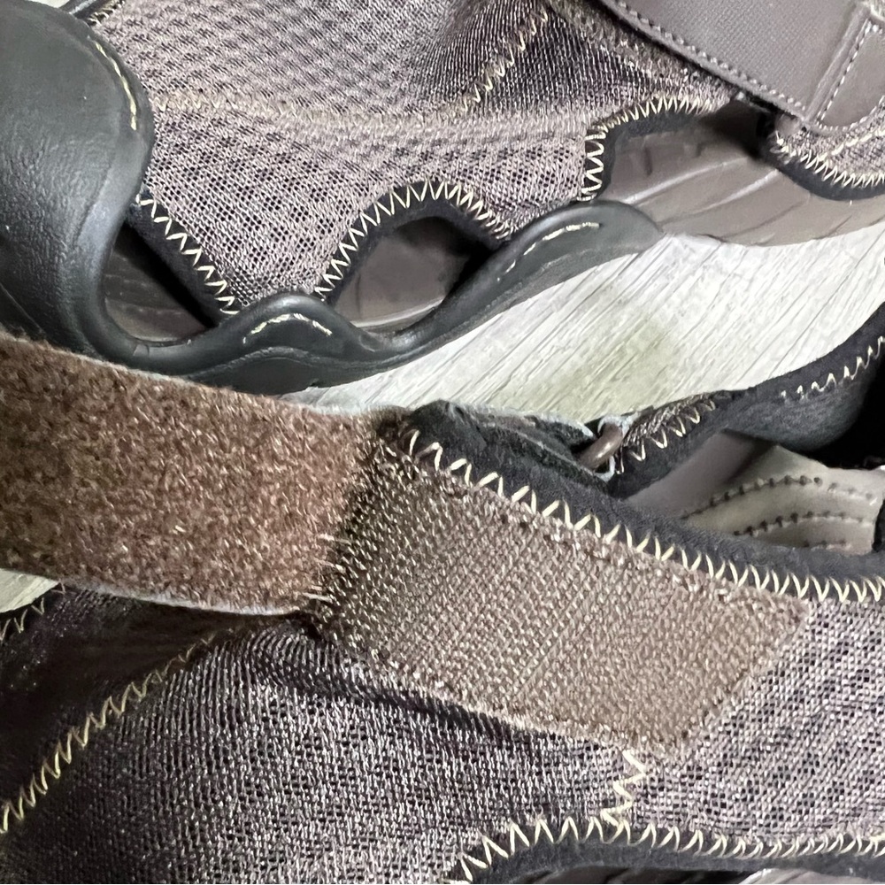 Crocs SwiftWater Mesh Fisherman Sandals Brown Water Shoes Men Sz 11 - Picture 7 of 8